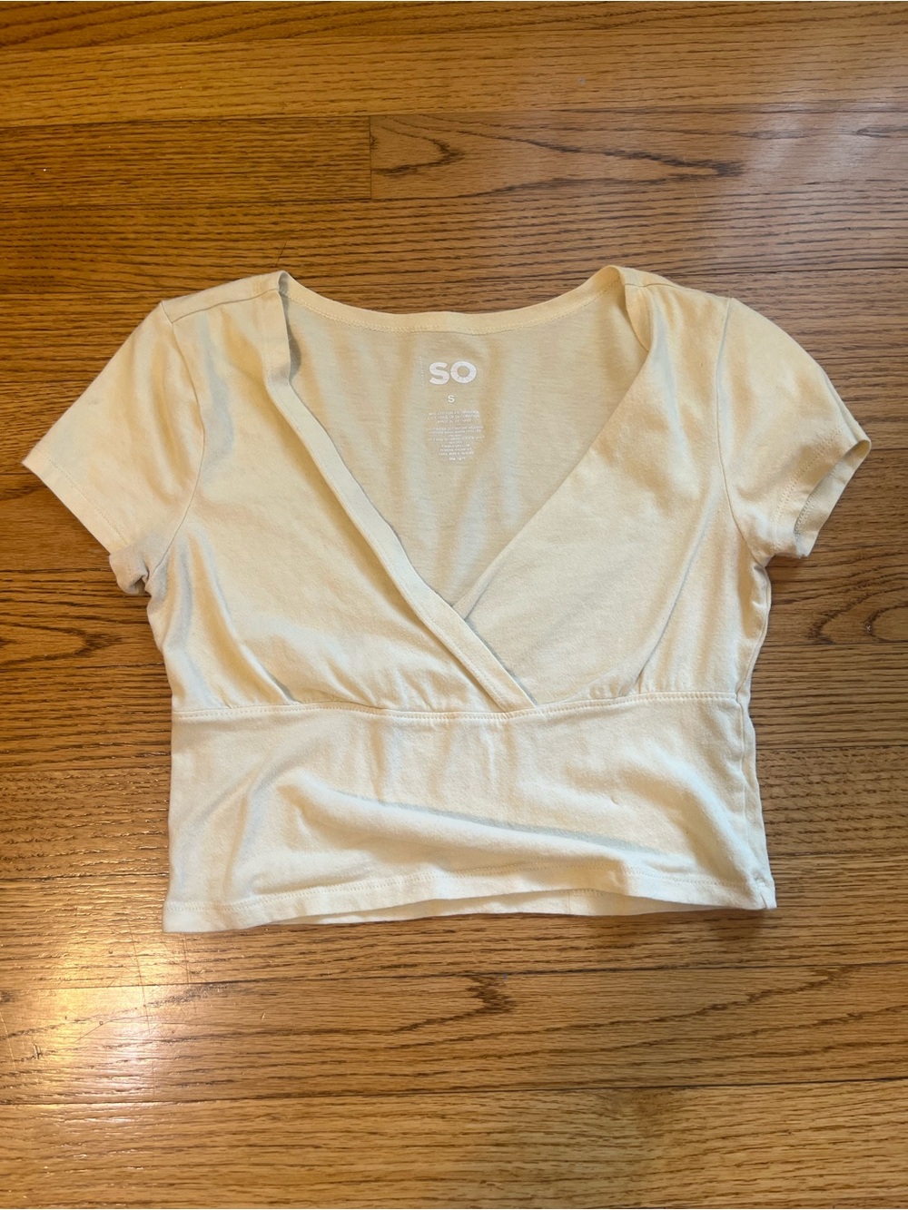 SO butter yellow Short Sleeve Wrap Crop Top